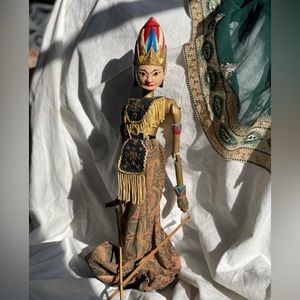 Vintage Balinese Wayang Golek Stick Puppet Marionette, Indonesian, 26” tall